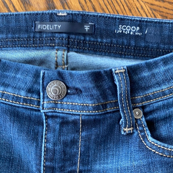 Fidelity Blue Delphi Scoop Low Rise Skinny Jeans Size 28 - Picture 6 of 15